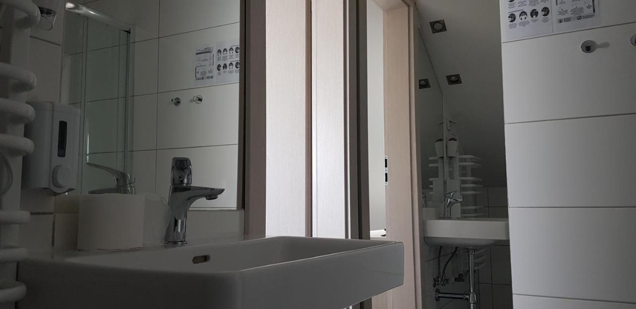 Willa Nest Unieście Exteriör bild