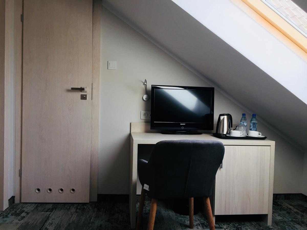 Willa Nest Unieście Exteriör bild